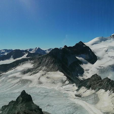 Hanslers Hof Arzl im Pitztal Buitenkant foto
