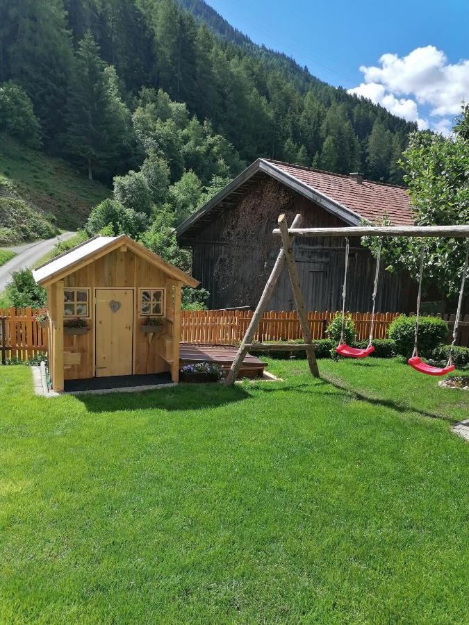 Hanslers Hof Arzl im Pitztal Buitenkant foto